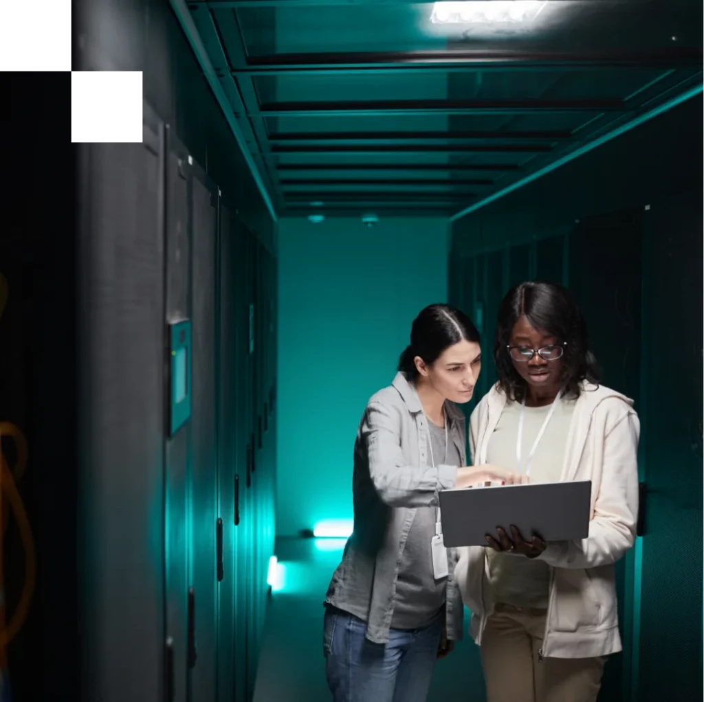 Installation de postes de travail : configuration sécurisée et optimisation des performances.