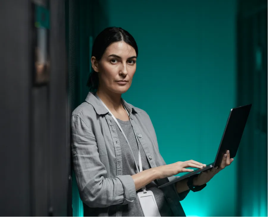 Analyse de sécurité avancée : détection des vulnérabilités et recommandations priorisées.